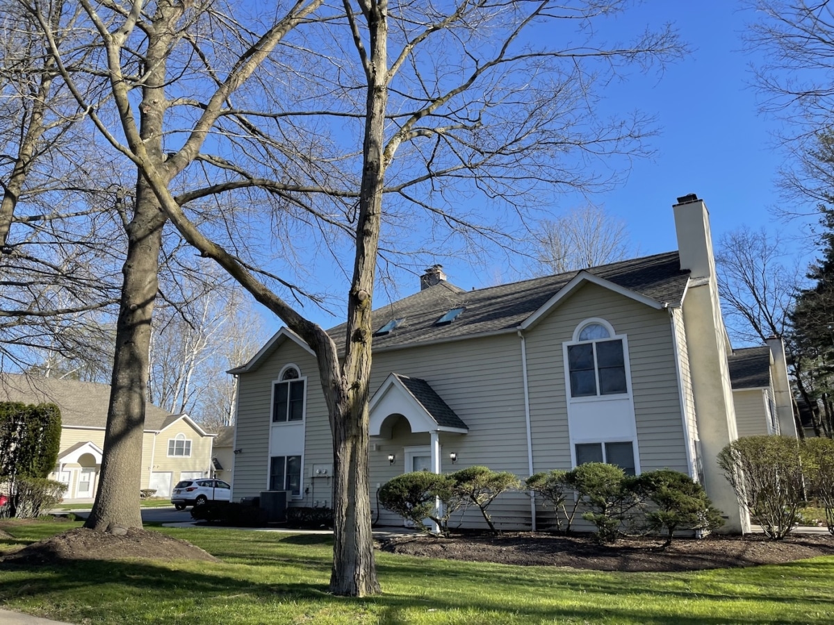 Warwick Village Condos, Warwick NY Learn About What’s for Sale and