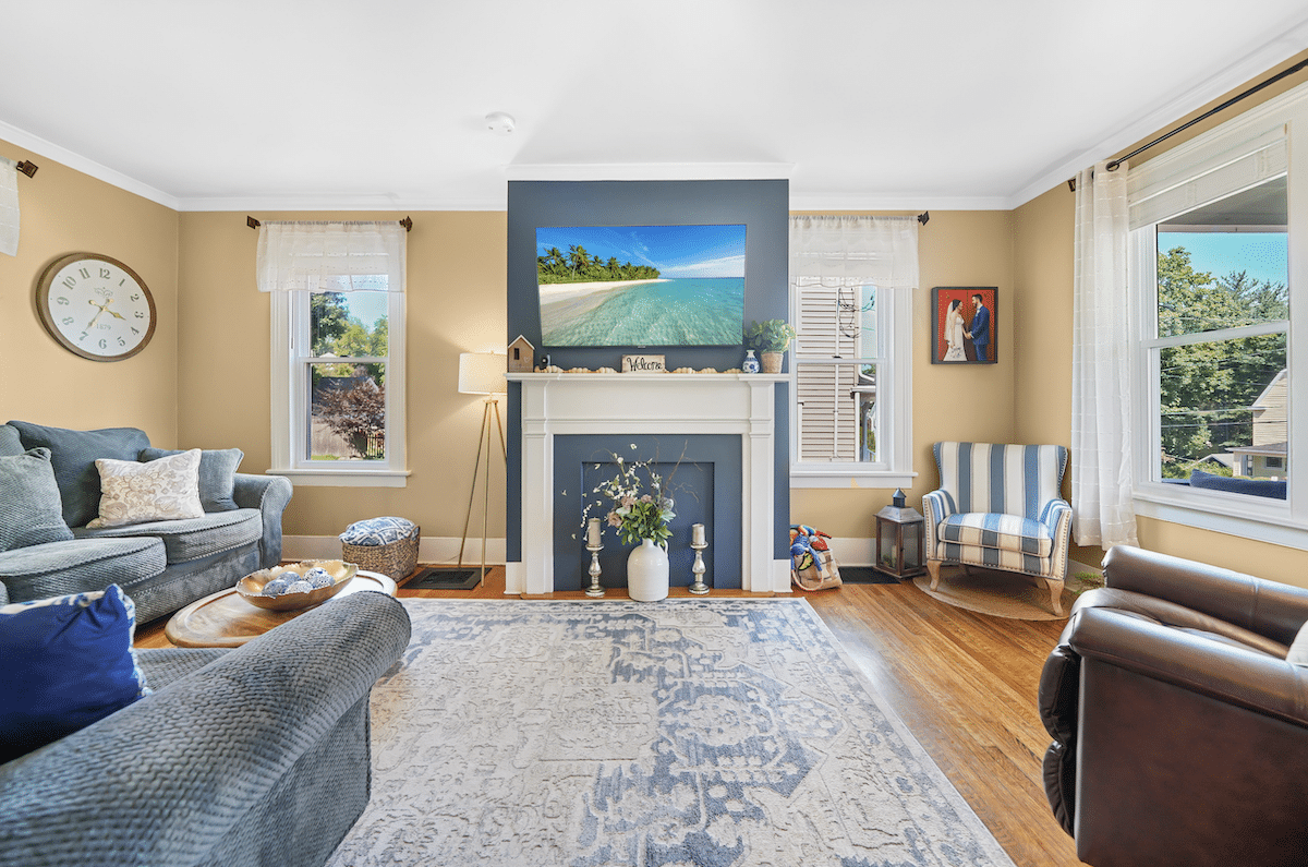 14 Wickham Avenue, Goshen, NY living room