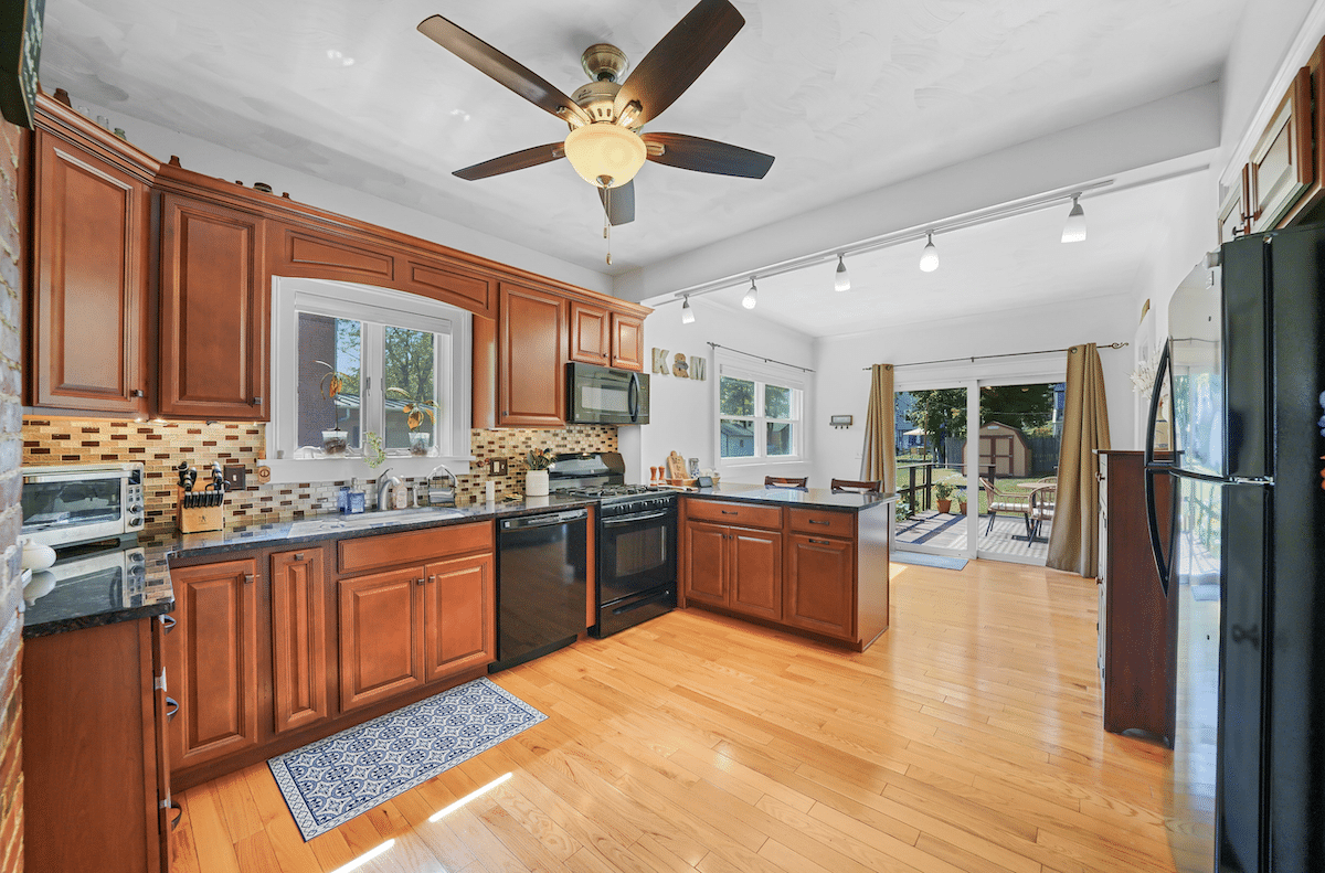 14 Wickham Avenue, Goshen, NY kitchen