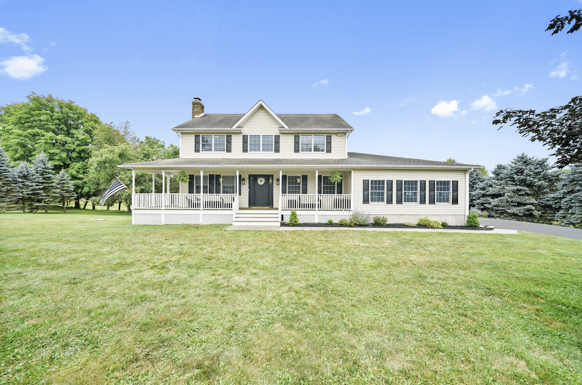 15 Banker Drive, Chester, NY