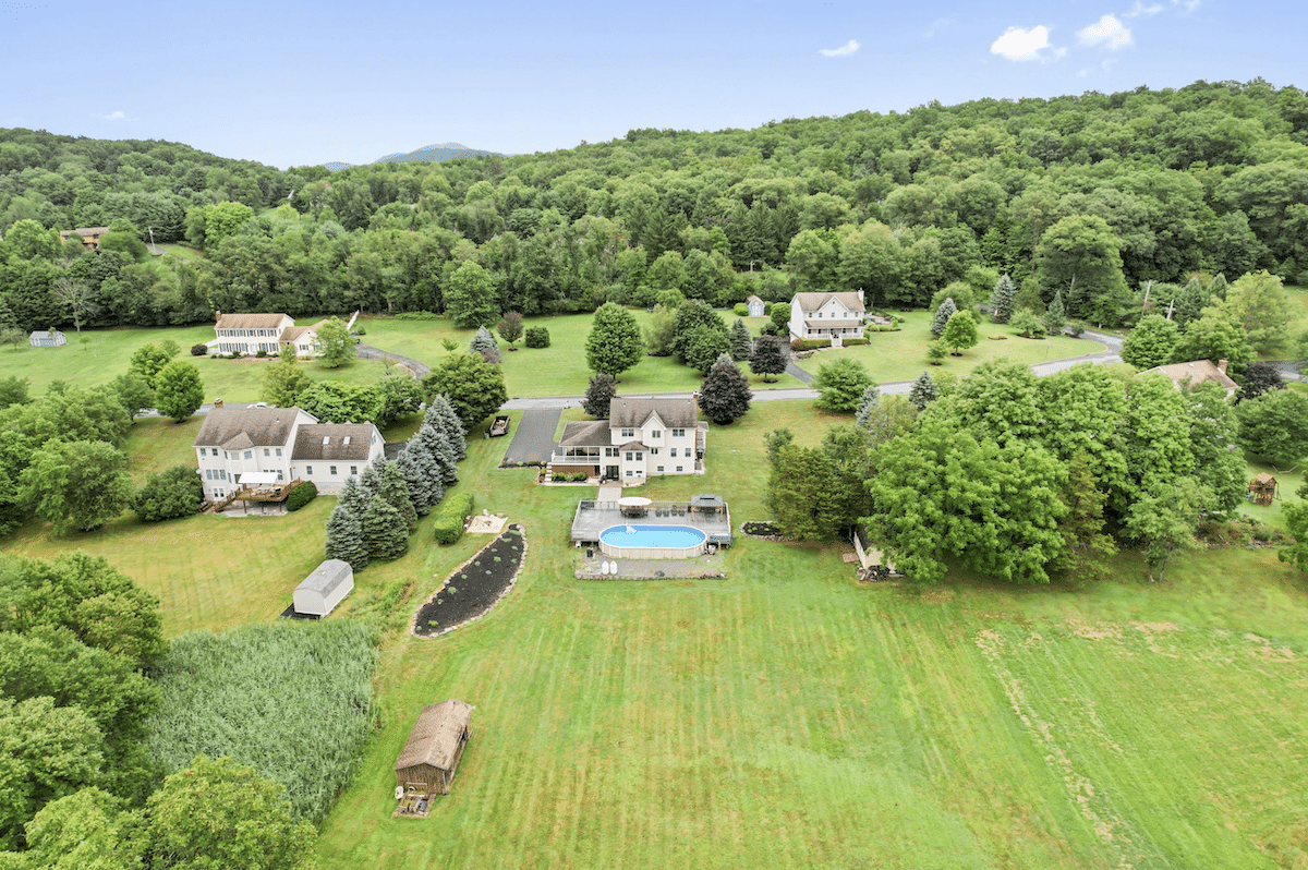 15 Banker Drive, Chester, NY Drone Image
