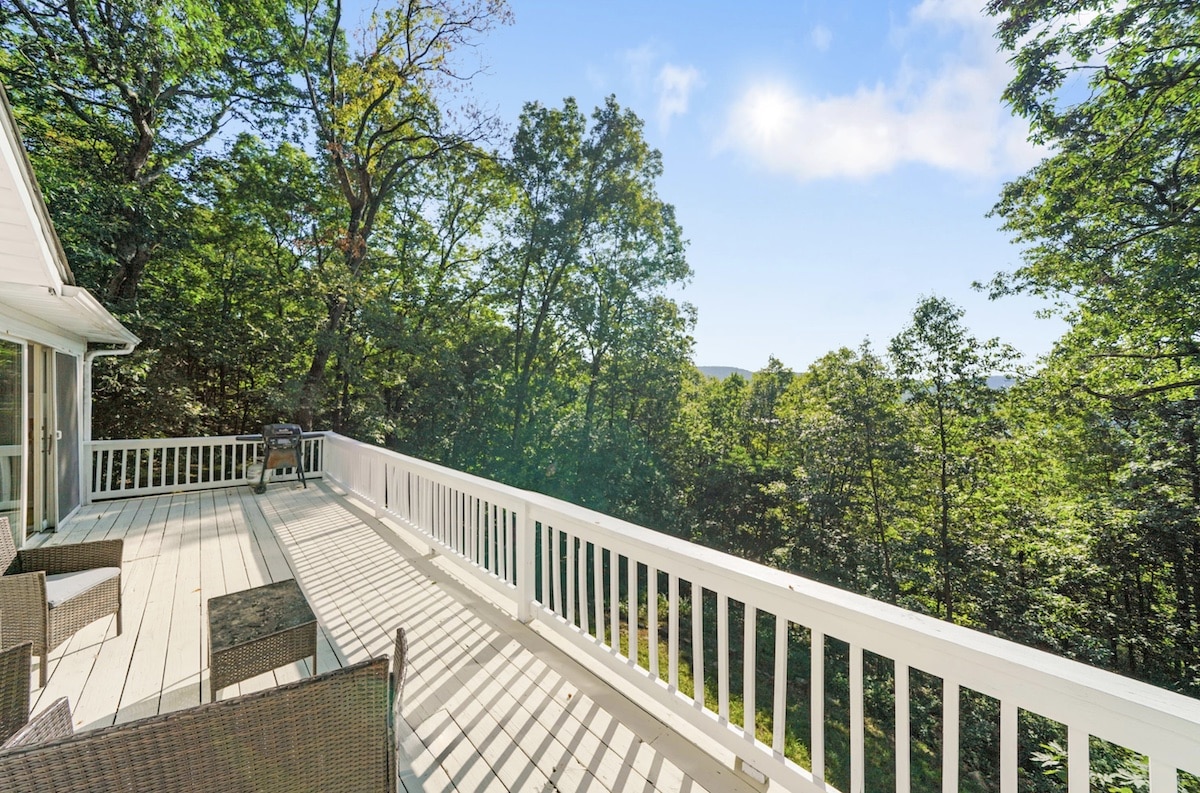 88 Blueberry Hill, Greenwood Lake, NY Deck