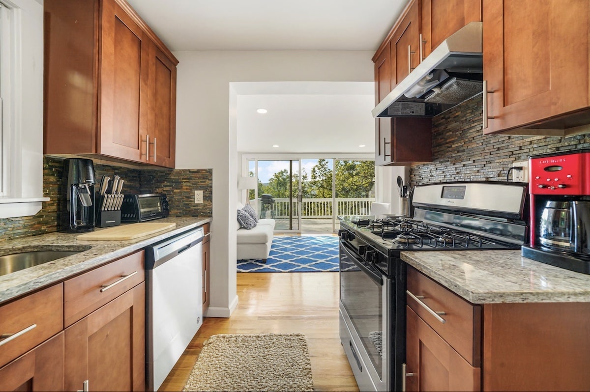 88 Blueberry Hill, Greenwood Lake, NY Kitchen