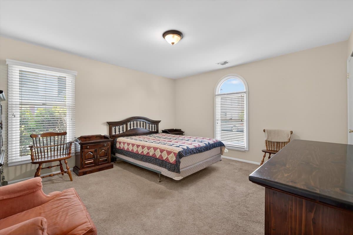 23 Weathervane Way, Warwick, NY Main Bedroom